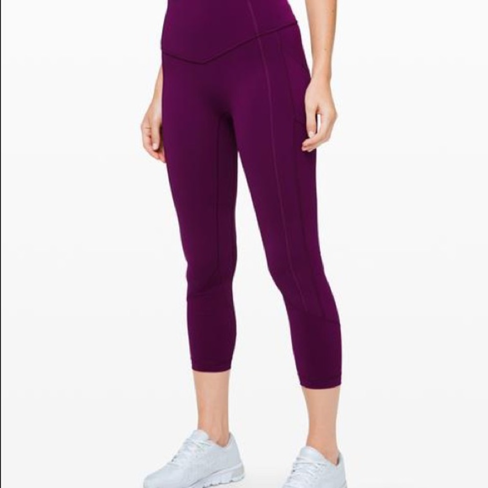 Lululemon all the right places crop